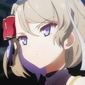 З23